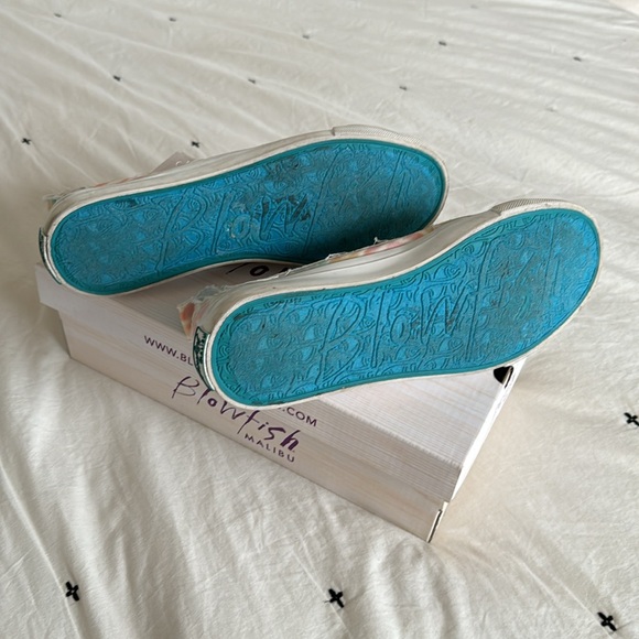 Blowfish tie dye sneakers - Picture 3 of 3